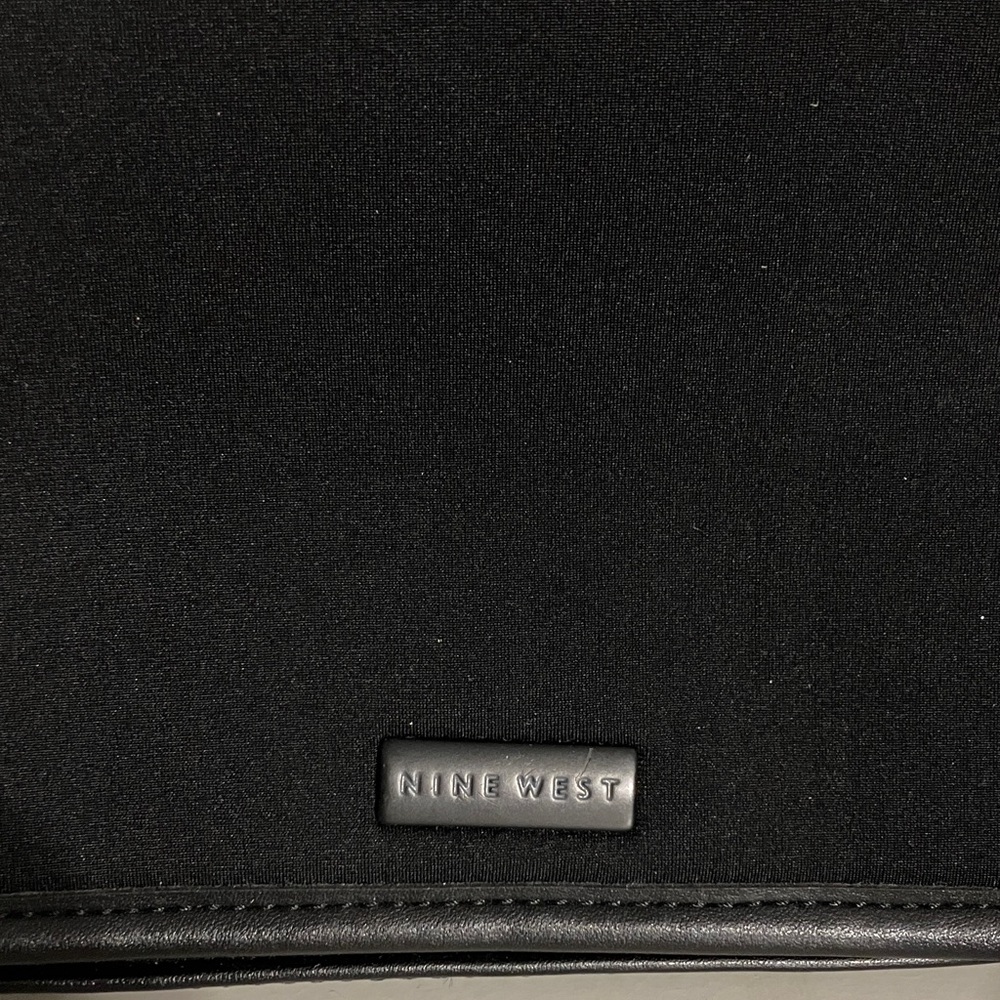 Nine West Classic Black Crossbody Bag - Picture 2 of 13